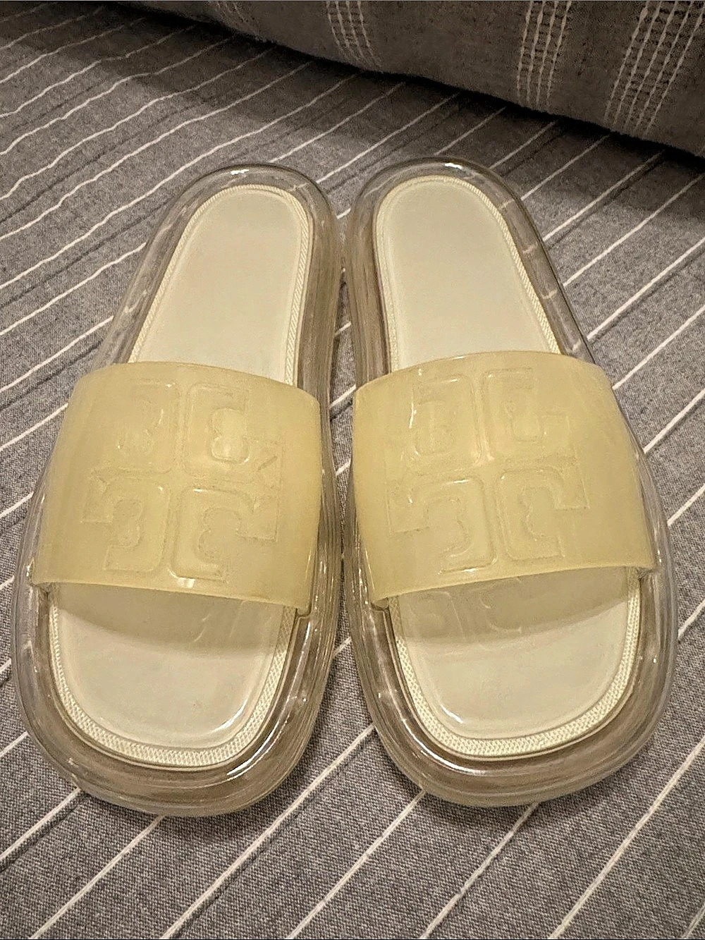 Tory Burch Bubble Jelly Slide Sandals clear US 6 NWT